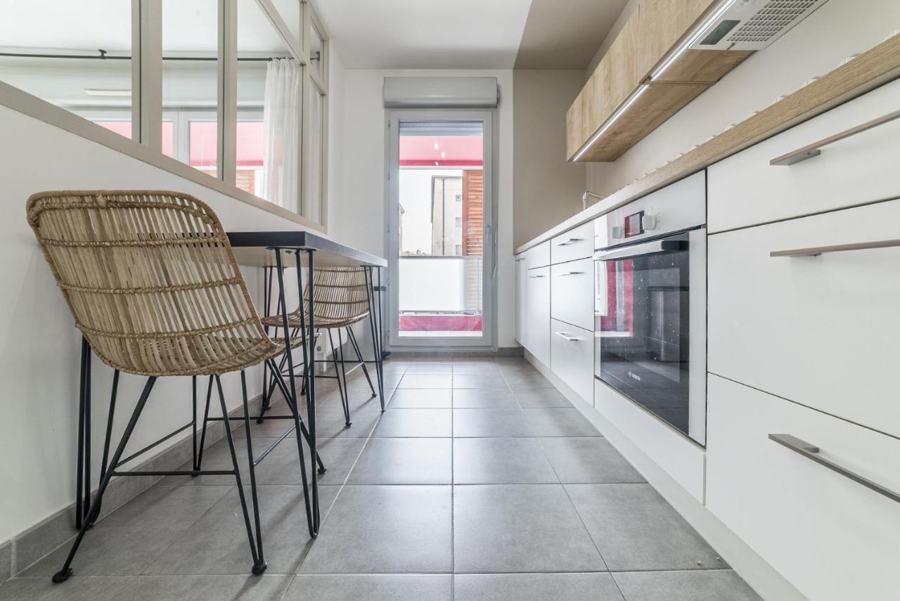דירות מרסיי Elegant T3 Au Panier Vieux Port Avec Terrasse Privee Et Parking מראה חיצוני תמונה